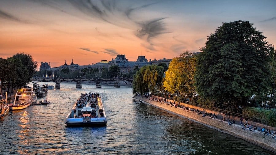 Paris: Bootsfahrt auf der Seine